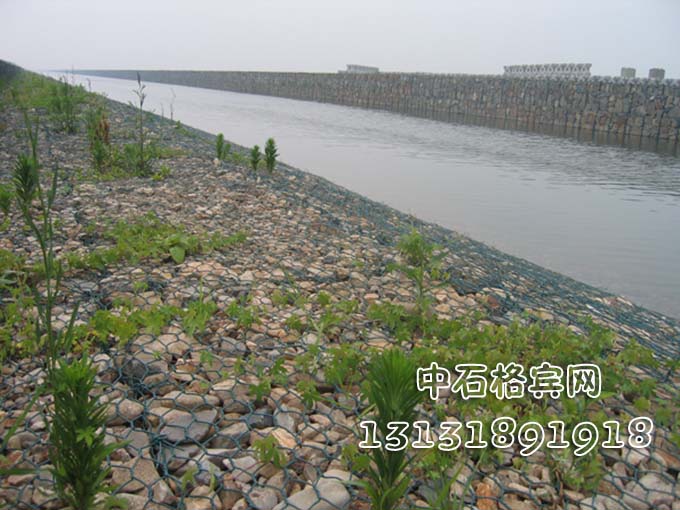 護(hù)坡格賓石籠